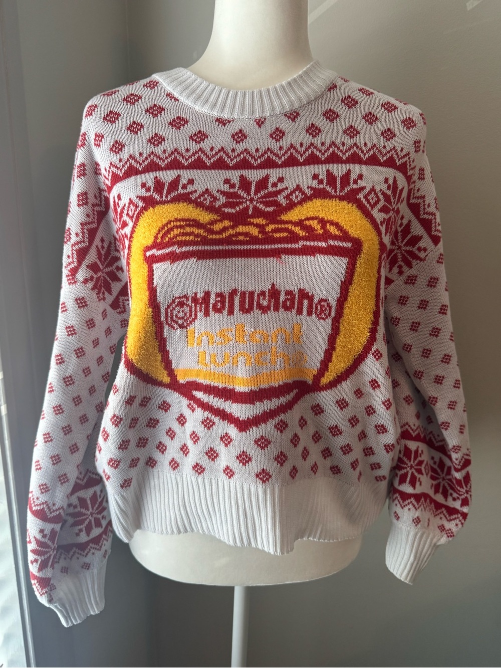 Maruchan Instant Lunch White & Red Knit Sweater